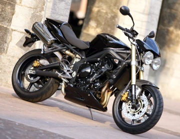 triumph-street-triple.jpg