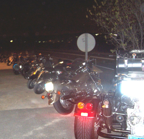 Motos