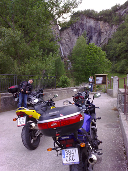 Cascada a la salida de Broto